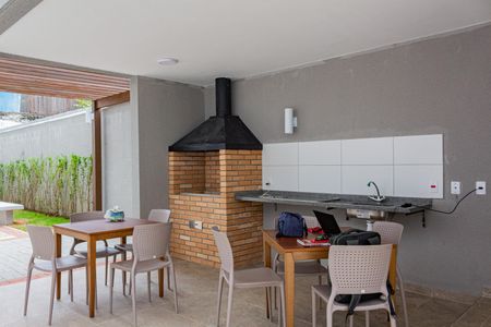 Apartamento à venda com 40m², 1 quarto e sem vagaÁrea comum - Churrasqueira