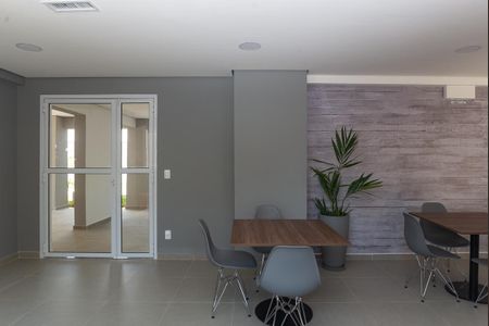 Apartamento à venda com 40m², 1 quarto e sem vagaÁrea Comum - Salão de Festas