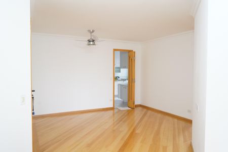 Apartamento à venda com 83m², 3 quartos e 2 vagasSala