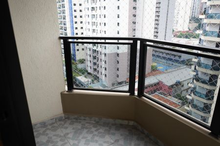 Apartamento à venda com 83m², 3 quartos e 2 vagasVaranda da Sala