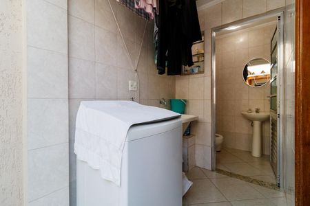 Casa à venda com 140m², 3 quartos e 2 vagas Casa à venda com 140m², 3 quartos e 2 vagasÁrea de Serviço