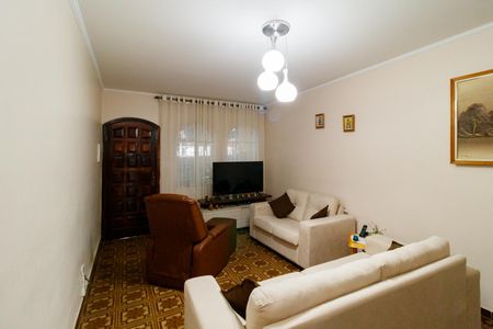 Casa à venda com 140m², 3 quartos e 2 vagas Casa à venda com 140m², 3 quartos e 2 vagasSala