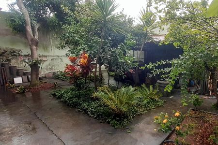 Casa de condomínio à venda com 300m², 3 quartos e 3 vagasPomar e Jardim