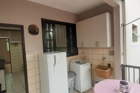 Casa de condomínio à venda com 300m², 3 quartos e 3 vagasÁrea de Serviço