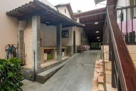 Casa de condomínio à venda com 300m², 3 quartos e 3 vagasÁrea Gourmet