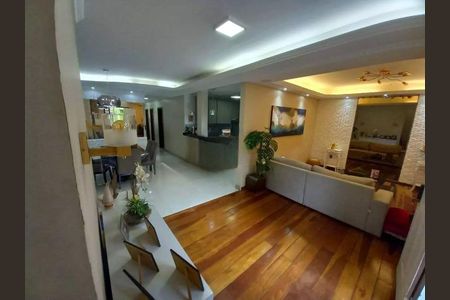 Casa à venda com 333m², 3 quartos e 2 vagas