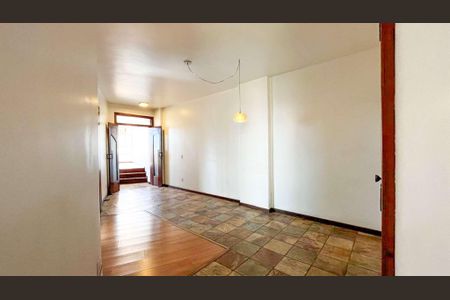 Apartamento à venda com 129m², 3 quartos e 1 vaga