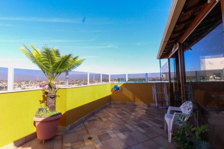 Apartamento à venda com 176m², 3 quartos e 2 vagas