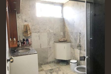 Apartamento à venda com 230m², 3 quartos e 2 vagas