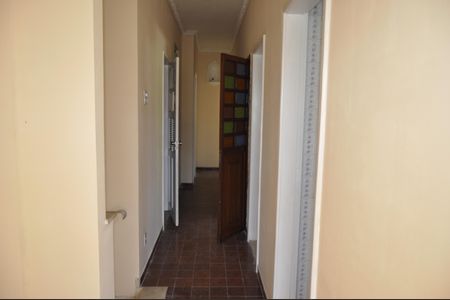 Casa à venda com 55m², 4 quartos e sem vagaCorredor