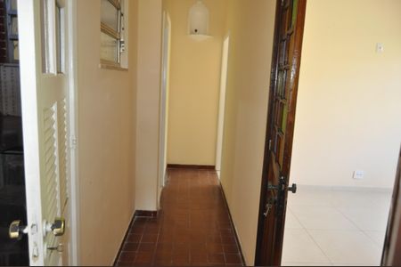 Casa à venda com 55m², 4 quartos e sem vagaCorredor
