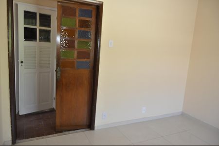 Casa à venda com 55m², 4 quartos e sem vagaQuarto