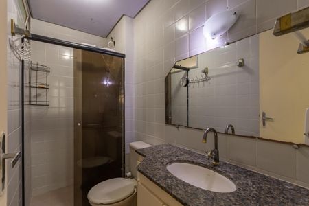 Apartamento à venda com 80m², 3 quartos e 1 vagaBanheiro Social