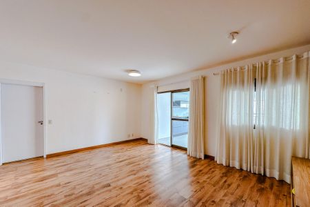 Apartamento à venda com 129m², 2 quartos e 2 vagasSala