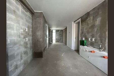 Apartamento à venda com 288m², 3 quartos e 4 vagas