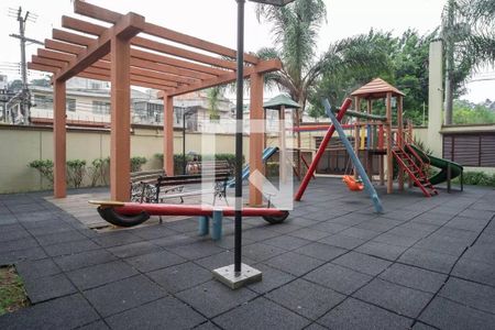 Apartamento à venda com 45m², 2 quartos e 1 vaga Apartamento à venda com 45m², 2 quartos e 1 vagaÁrea comum - Playground