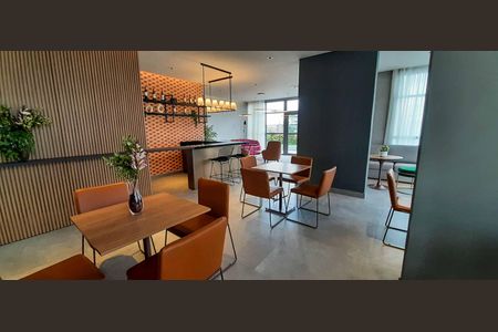 Apartamento à venda com 38m², 1 quarto e 1 vaga Apartamento à venda com 38m², 1 quarto e 1 vagaÁrea comum - Salão de festas