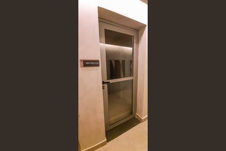 Apartamento à venda com 38m², 1 quarto e 1 vaga Apartamento à venda com 38m², 1 quarto e 1 vagaMini Mercado