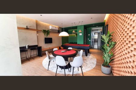 Apartamento à venda com 38m², 1 quarto e 1 vaga Apartamento à venda com 38m², 1 quarto e 1 vagaÁrea comum - Salão de Jogos