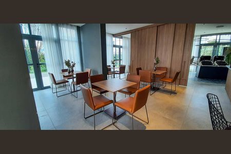Apartamento à venda com 38m², 1 quarto e 1 vaga Apartamento à venda com 38m², 1 quarto e 1 vagaÁrea comum - Salão de festas