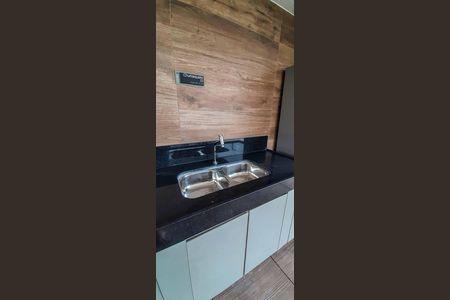 Apartamento à venda com 38m², 1 quarto e 1 vaga Apartamento à venda com 38m², 1 quarto e 1 vagaÁrea comum - Churrasqueira