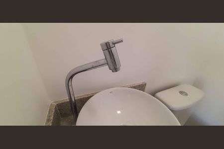 Apartamento à venda com 38m², 1 quarto e 1 vaga Apartamento à venda com 38m², 1 quarto e 1 vagaLavabo