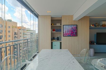 Apartamento à venda com 165m², 2 quartos e 3 vagas Apartamento à venda com 165m², 2 quartos e 3 vagasSala inferior (7)
