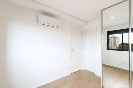 Apartamento à venda com 165m², 2 quartos e 3 vagas Apartamento à venda com 165m², 2 quartos e 3 vagasSuíte 2