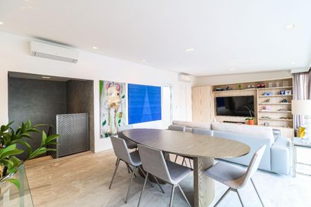 Apartamento à venda com 165m², 2 quartos e 3 vagas Apartamento à venda com 165m², 2 quartos e 3 vagasSala superior (11)