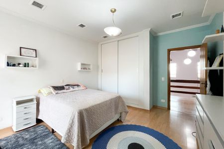 Casa à venda com 289m², 3 quartos e 2 vagasSuíte 2