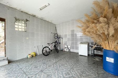Casa à venda com 289m², 3 quartos e 2 vagasGaragem