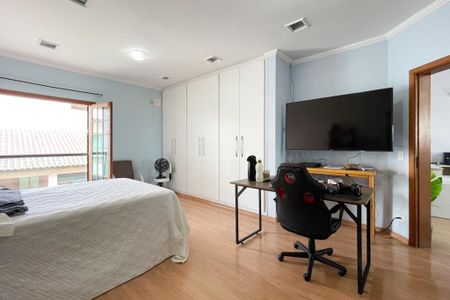 Casa à venda com 289m², 3 quartos e 2 vagasSuíte 1