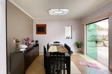 Casa à venda com 289m², 3 quartos e 2 vagasCopa