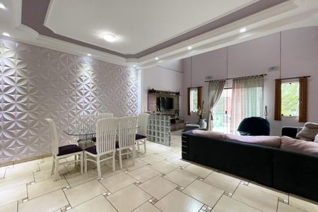 Casa à venda com 289m², 3 quartos e 2 vagasSala de Jantar