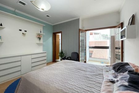 Casa à venda com 289m², 3 quartos e 2 vagasSuíte 2