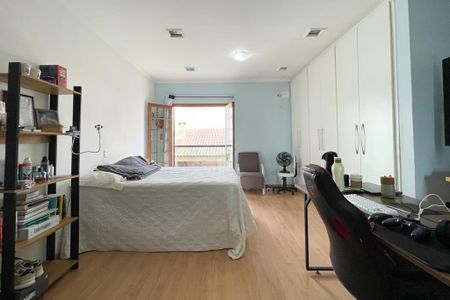 Casa à venda com 289m², 3 quartos e 2 vagasSuíte 1