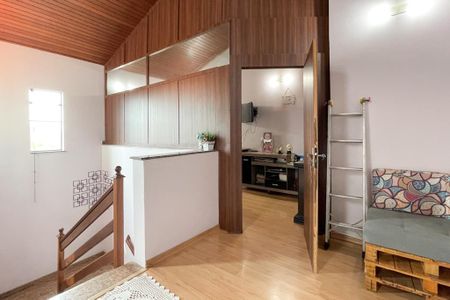 Casa à venda com 289m², 3 quartos e 2 vagasEscritório