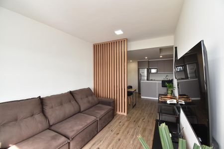 Sala de apartamento para alugar com 1 quarto, 67m² em Centro, Curitiba