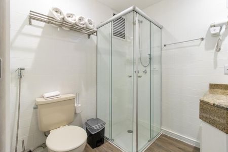 Apartamento para alugar com 67m², 1 quarto e 1 vaga Apartamento para alugar com 67m², 1 quarto e 1 vagaBanheiro Social