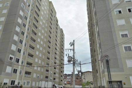 Apartamento à venda com 36m², 2 quartos e sem vagaÁrea comum