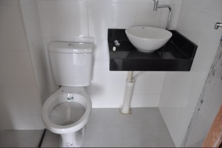 Apartamento à venda com 36m², 2 quartos e sem vagaBanheiro