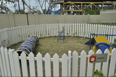 Apartamento à venda com 36m², 2 quartos e sem vagaÁrea comum