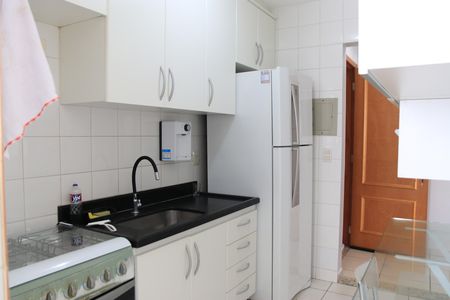 Apartamento para alugar com 80m², 3 quartos e 2 vagasCozinha e Área de Serviço