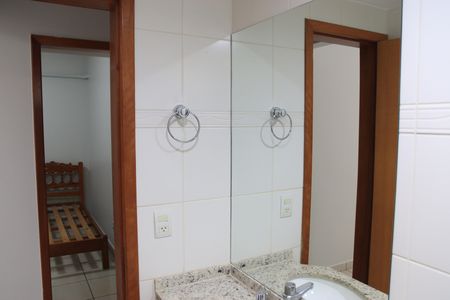 Apartamento para alugar com 80m², 3 quartos e 2 vagasBanheiro Social