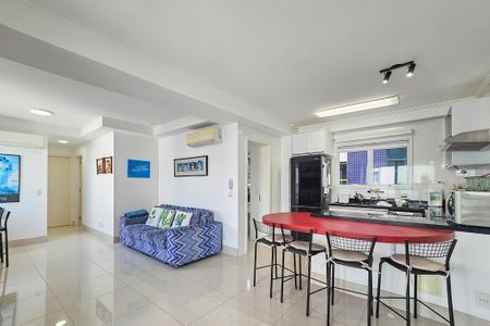 Apartamento para alugar com 84m², 2 quartos e 2 vagasSala