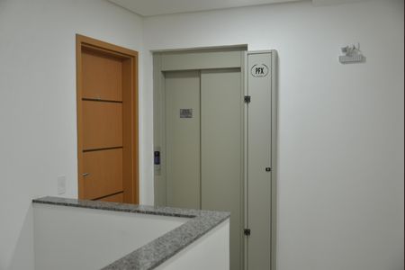 Apartamento à venda com 88m², 2 quartos e 1 vagaElevador