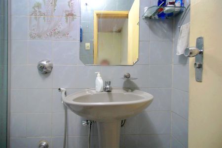 Casa à venda com 160m², 4 quartos e 1 vagaBanheiro da Suíte