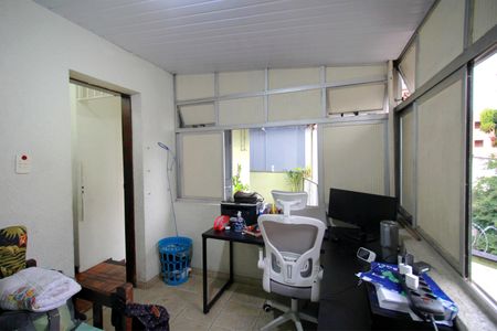 Casa à venda com 160m², 4 quartos e 1 vagaQuarto 2