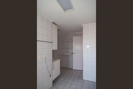 Apartamento para alugar com 96m², 2 quartos e 2 vagasCozinha