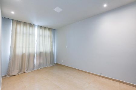 Apartamento à venda com 56m², 2 quartos e 1 vagaSala